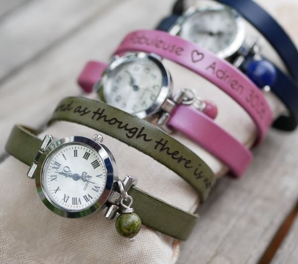 Relógios personalizáveis em couro ou cortiça