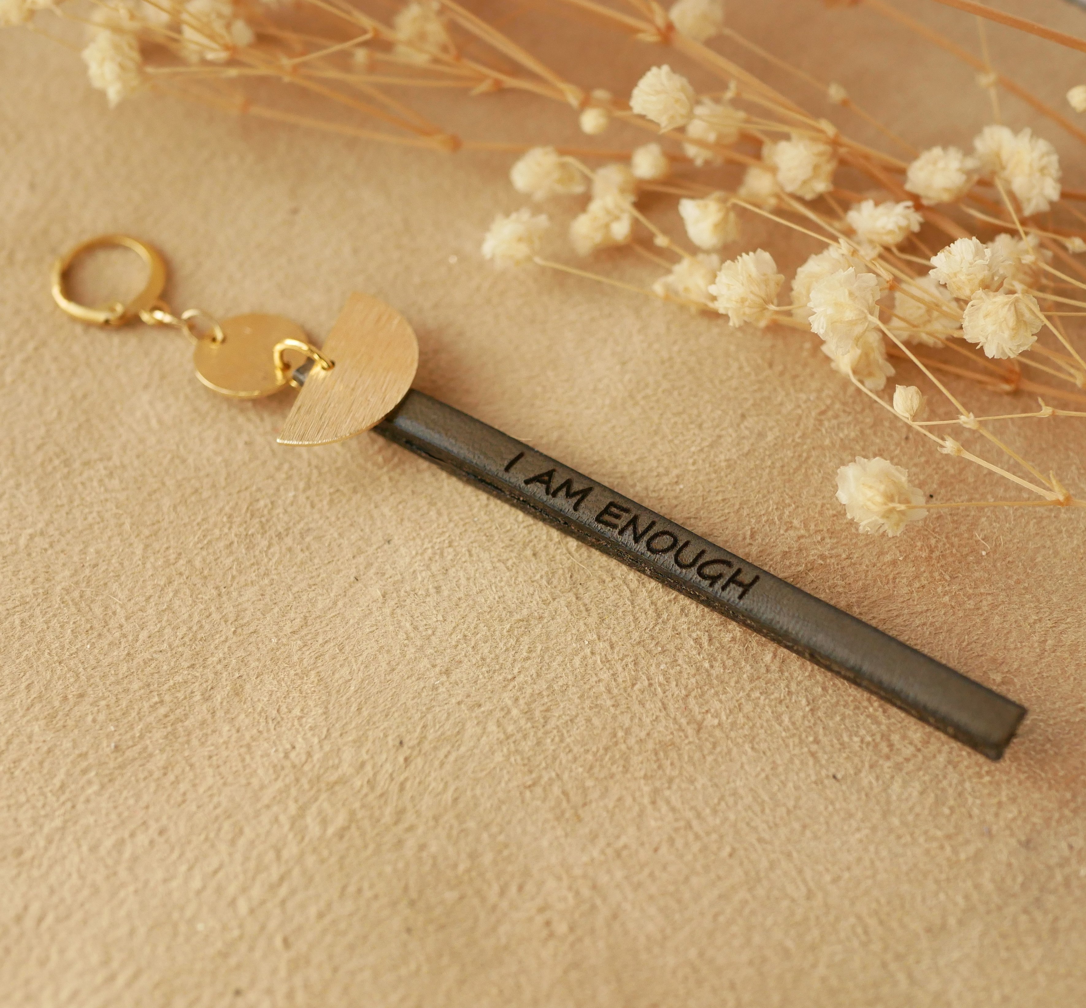 Brinco longo pendurado Solo Pele cor-de-rosa ou cor &agrave; escolha