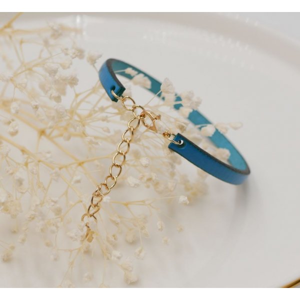 Tornozeleira em pele fina para ser personalizada por grava&ccedil;&atilde;o