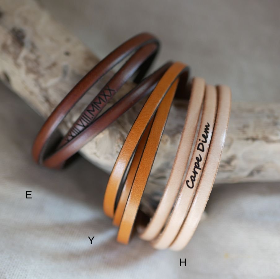 Pulseira de tornozelo de couro fino personalizável 3 voltas
