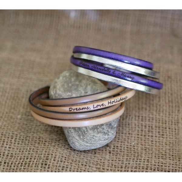 Pulseira dupla de couro em duo para ser personalizada por grava&ccedil;&atilde;o