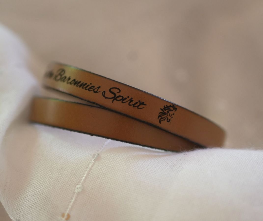 Pulseira de couro para homens com dois pulsos, personalizável por gravação