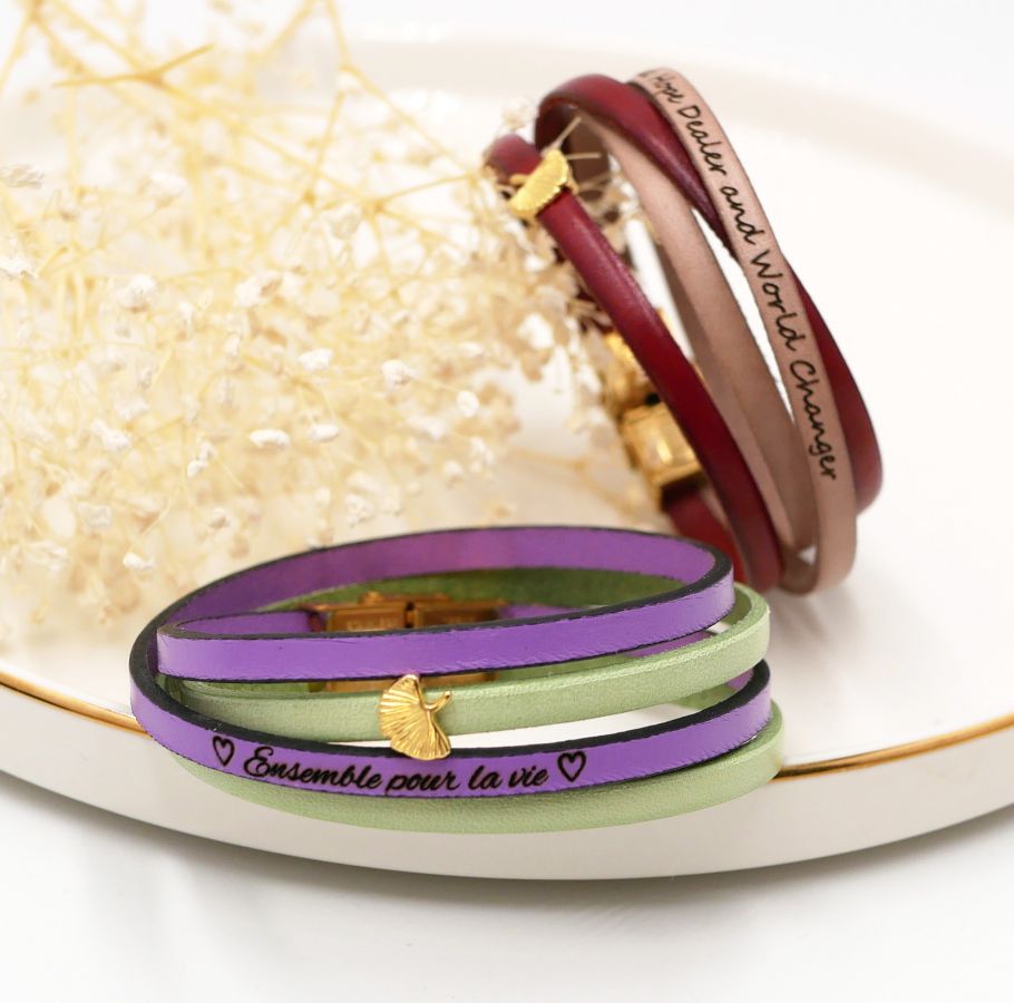 Pulseira de couro Zen em duo de cores, personalizável com ginkgo dourado 