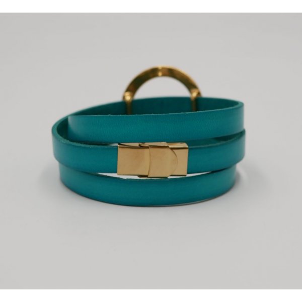 Pulseira de couro com grande anel de ouro, personaliz&aacute;vel para 3 pulsos