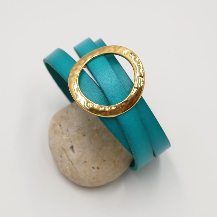 Pulseira de couro com grande anel de ouro, personalizável para 3 pulsos