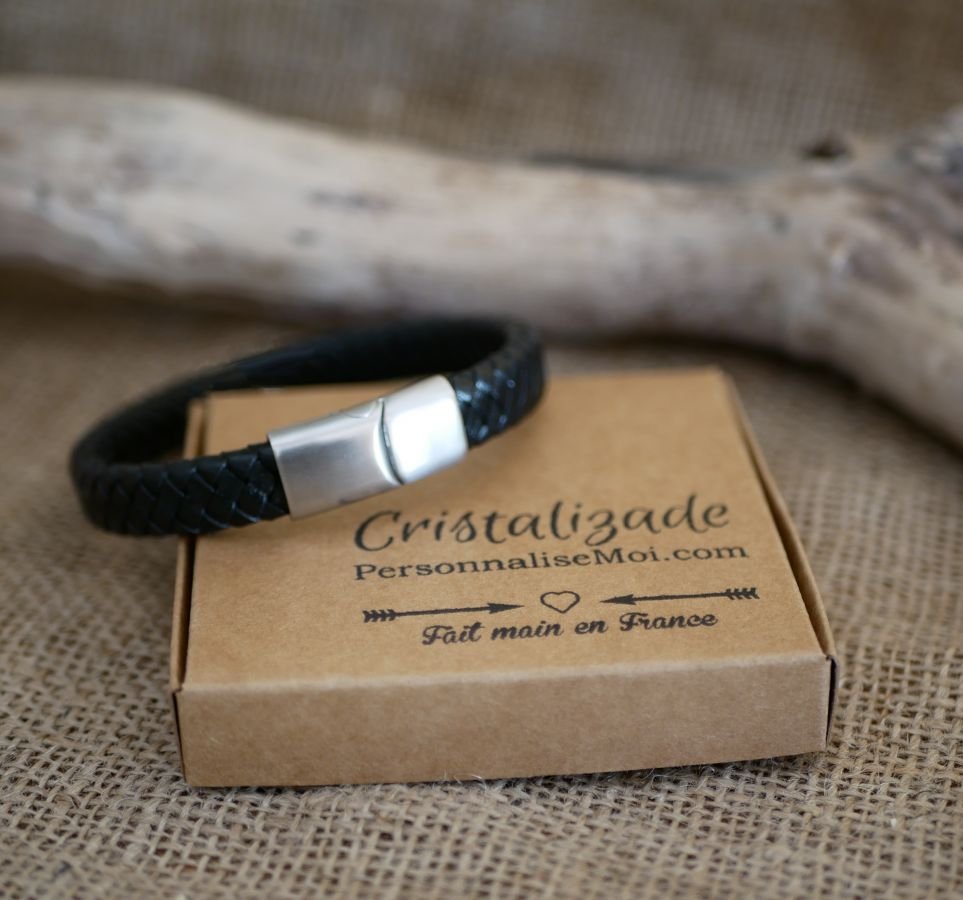 Bracelete de couro preto entrançado para homem com fecho de aço magnético e fecho de correr