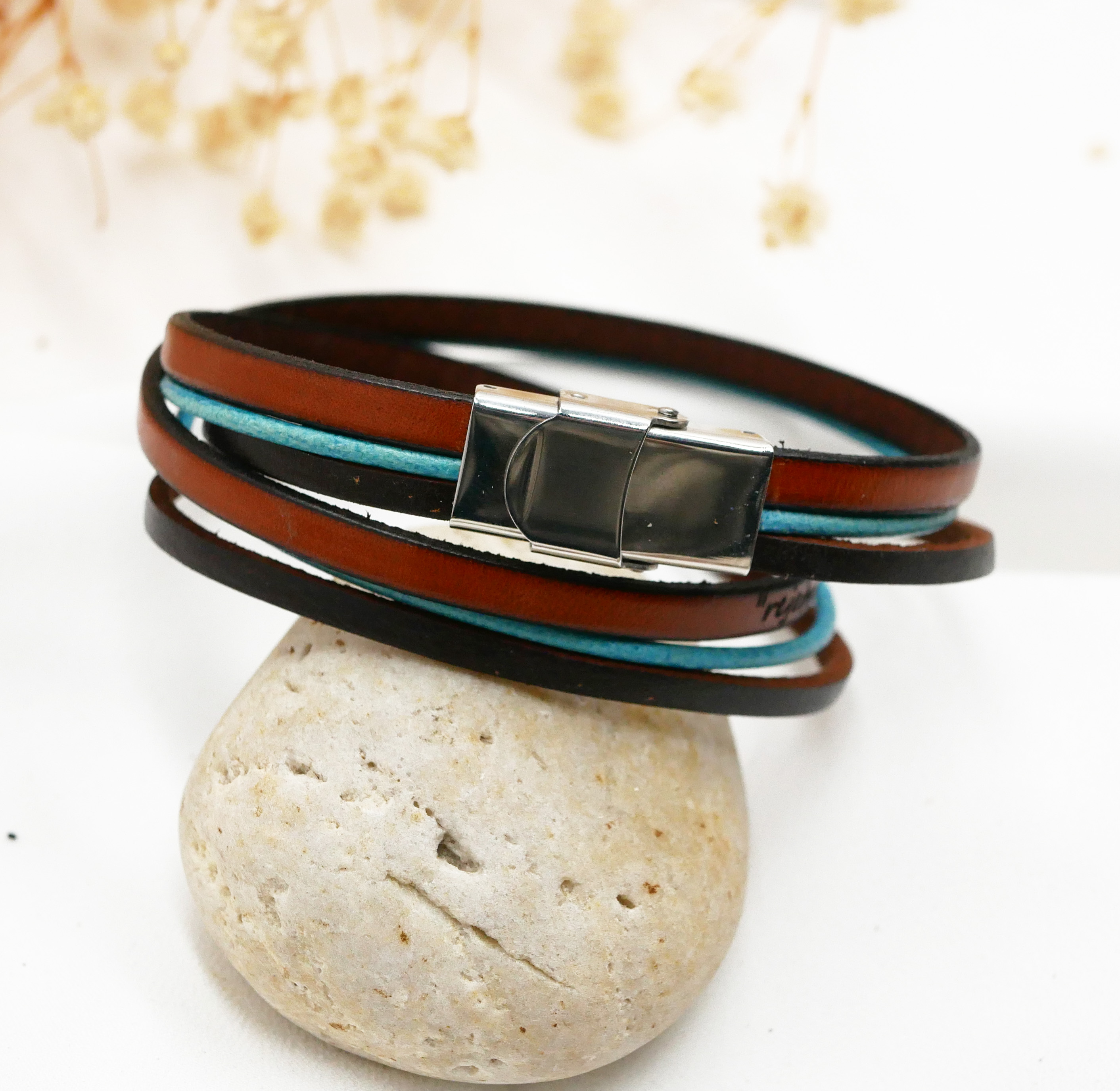 Pulseira vintage turquesa e castanha em pele dupla