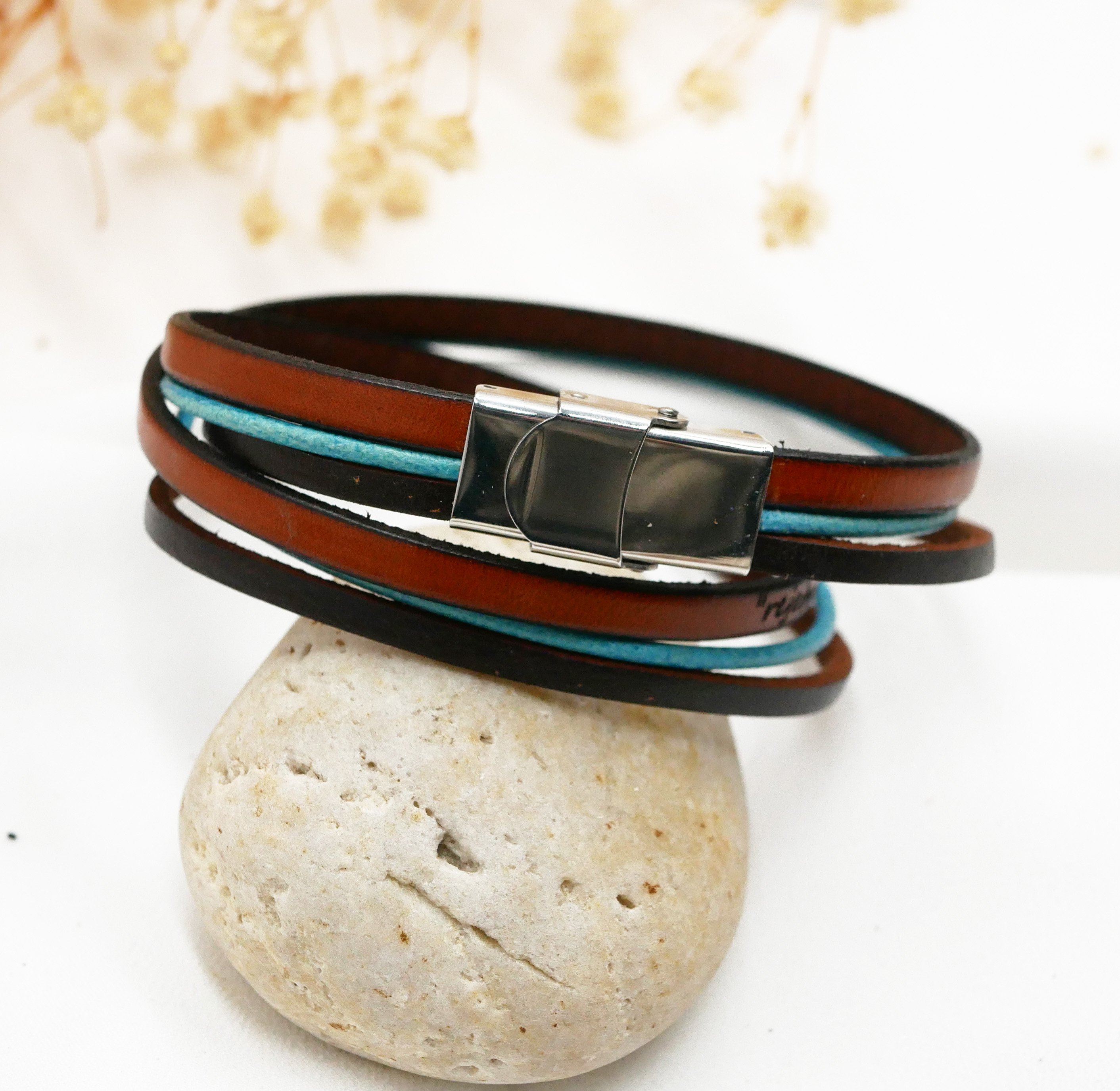 Pulseira vintage turquesa e castanha em pele dupla