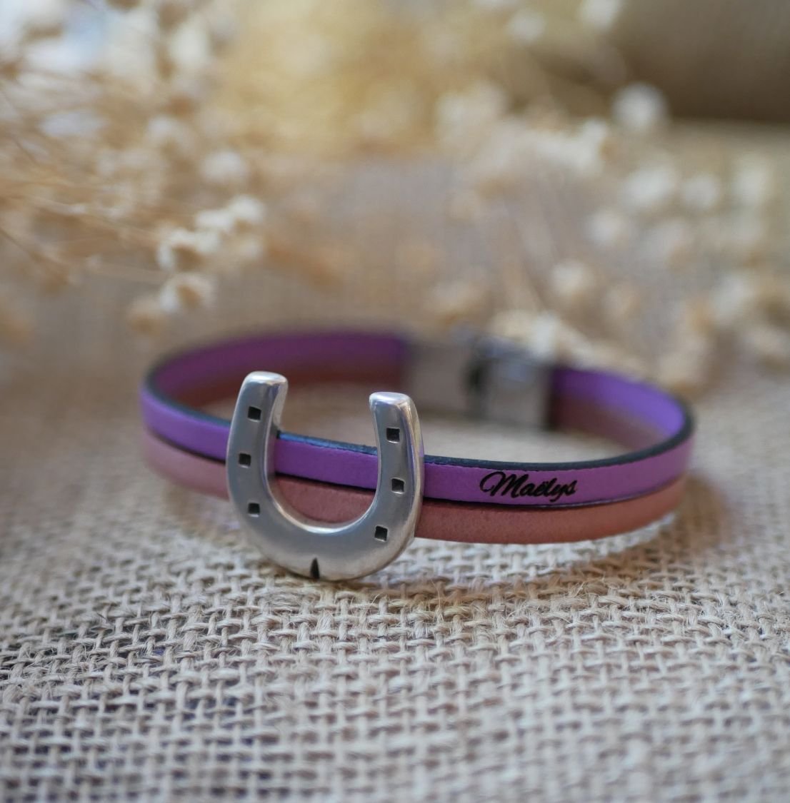 Pulseira de duo em couro e laço em ferradura personalizável para homens ou mulheres