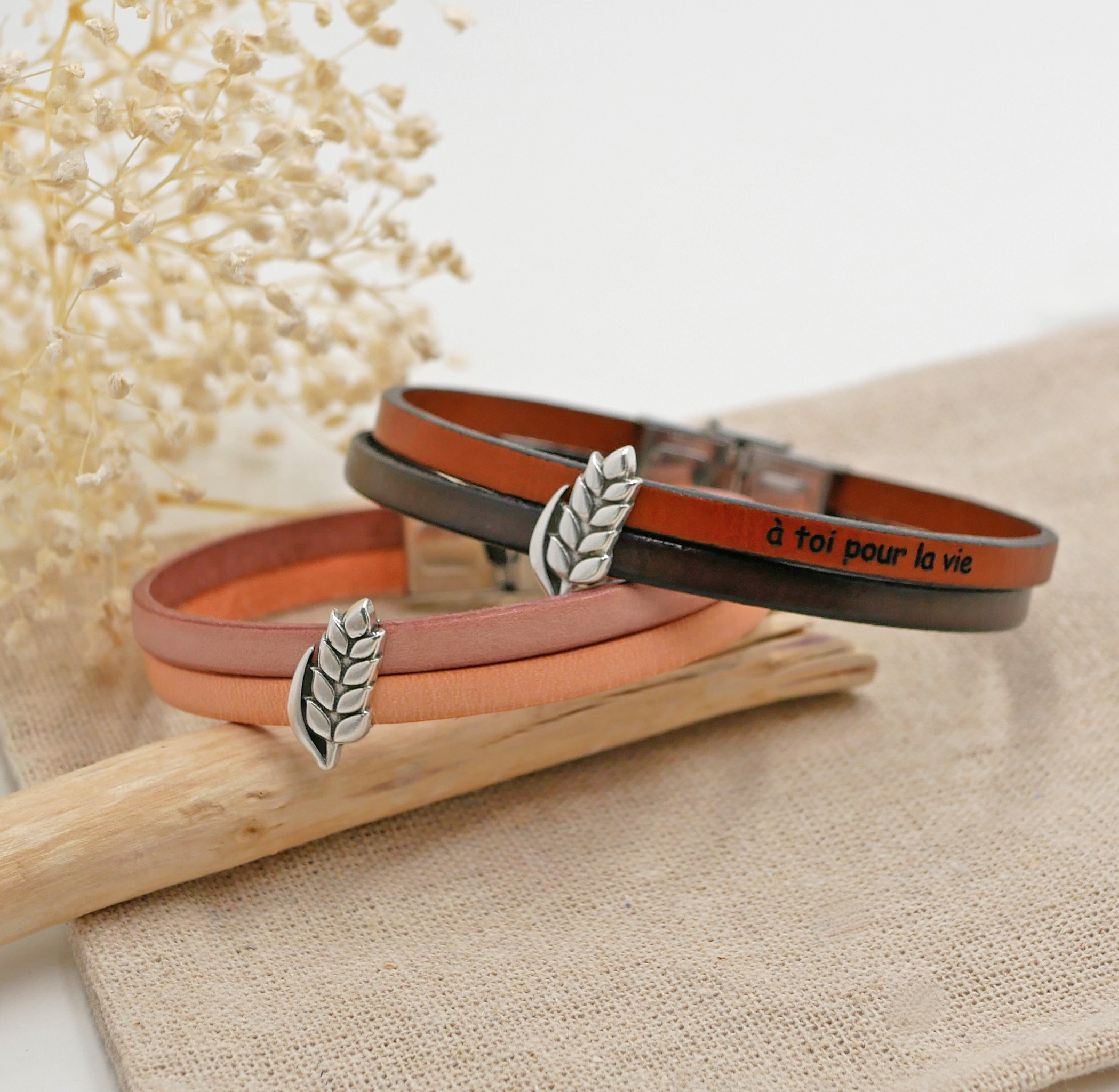 Pulseira dupla de couro e laço de espiga de trigo personalizável, casamento de homem e mulher de trigo