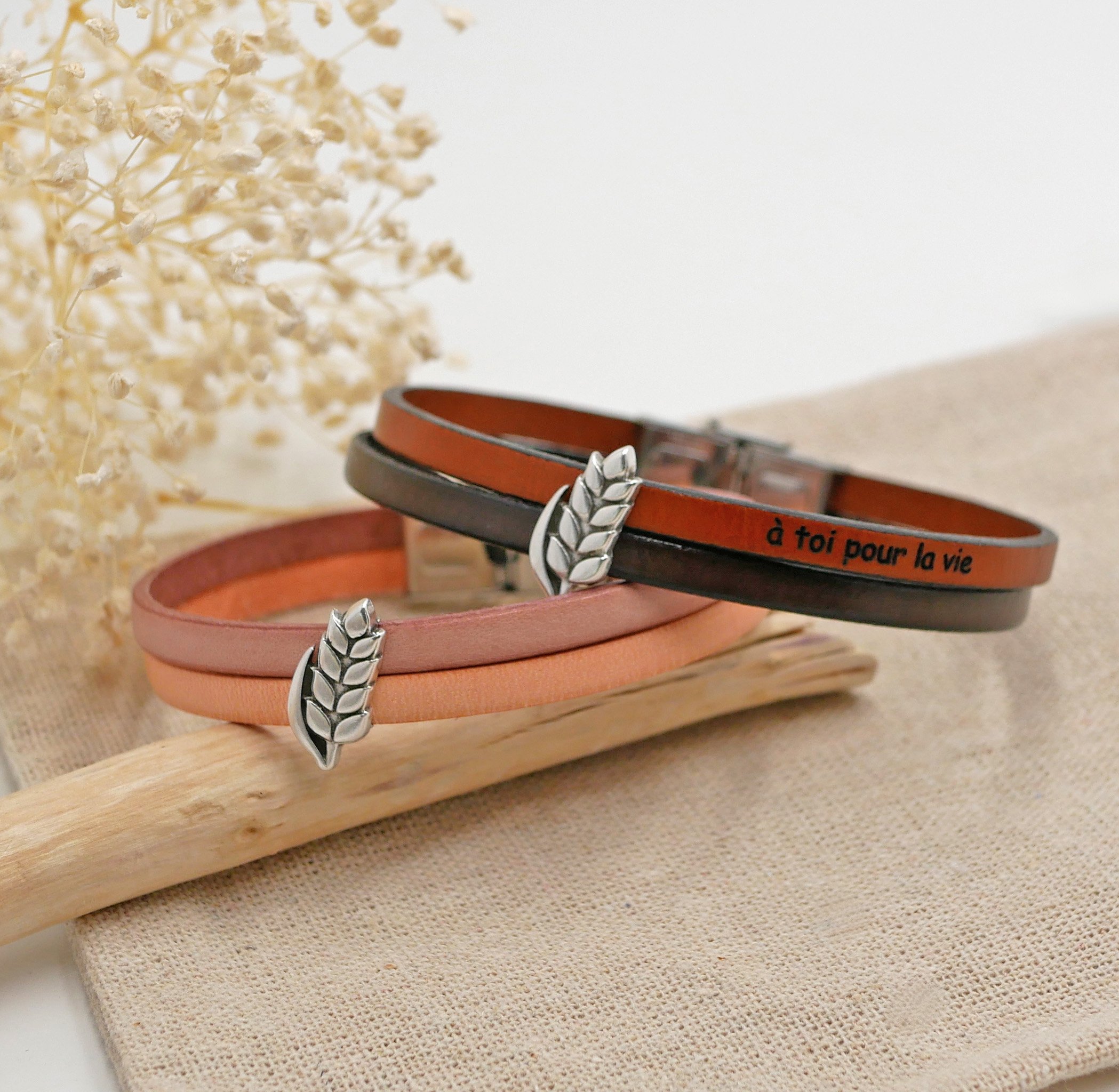 Pulseira dupla de couro e laço de espiga de trigo personalizável, casamento de homem e mulher de trigo