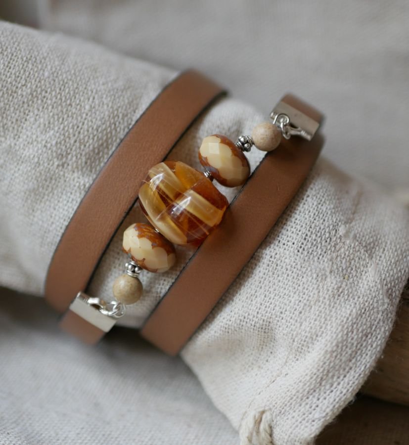 Pulseira feminina Couro e Lâmpadas tripla volta para personalizar 