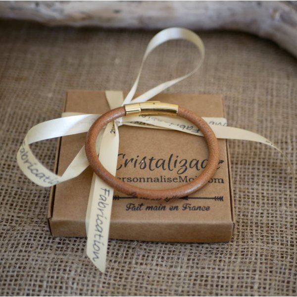 Pulseira de couro redonda personalizada para mulheres atrav&eacute;s de gravura