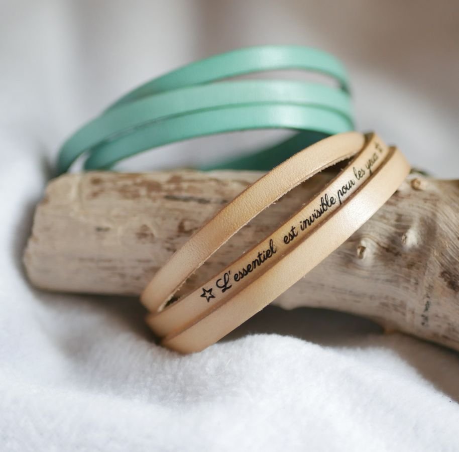 Pulseira de couro para mulheres, 3 voltas, largura média