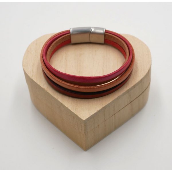 Pulseira feminina multi-couro em punho vermelho, p&ecirc;ssego, coral, bege
