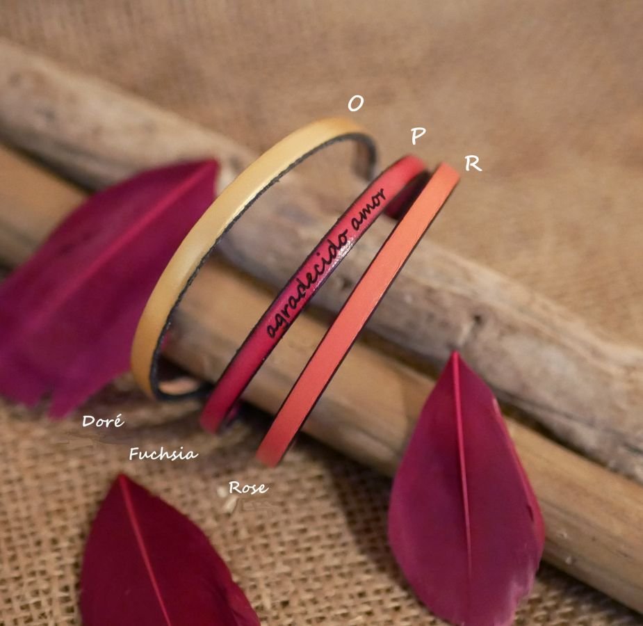 Pulseira de couro fino personalizável para mulheres 