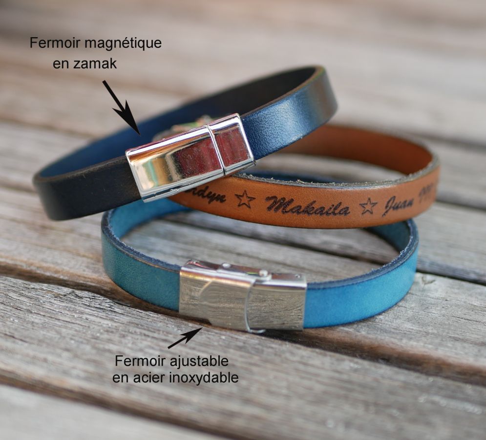 Pulseira de couro decorada com nó celta, personalizável por gravação