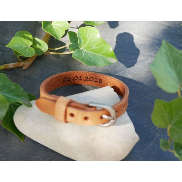Pulseira masculina em couro natural para ser personalizada 