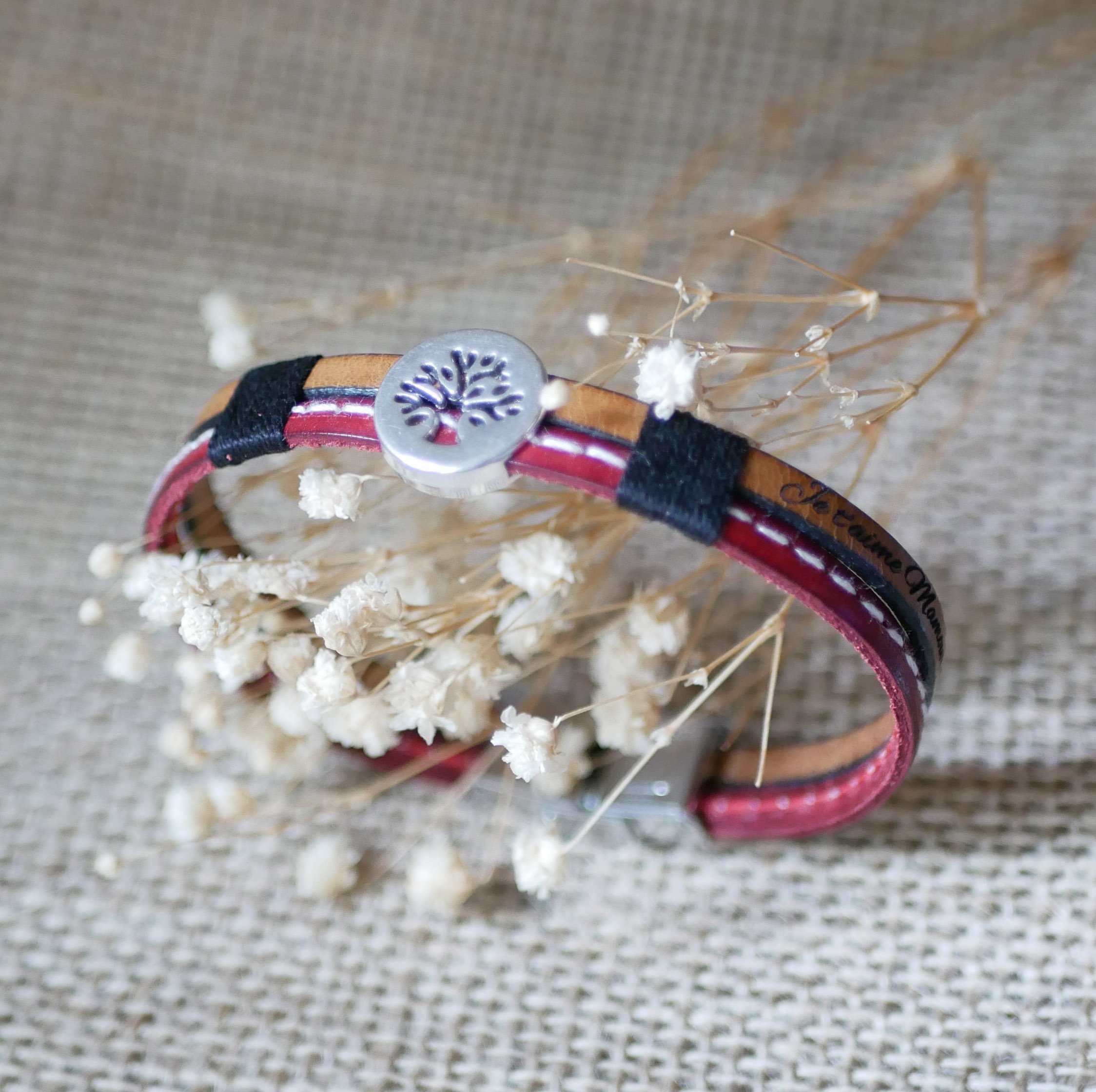 Pulseira para homem em pele vermelha dupla com pesponto Árvore da vida personalizável 
