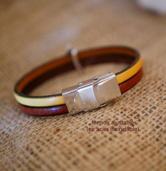 Bracelet duo de cuir au passant entrelac&eacute; personnalisable par gravure