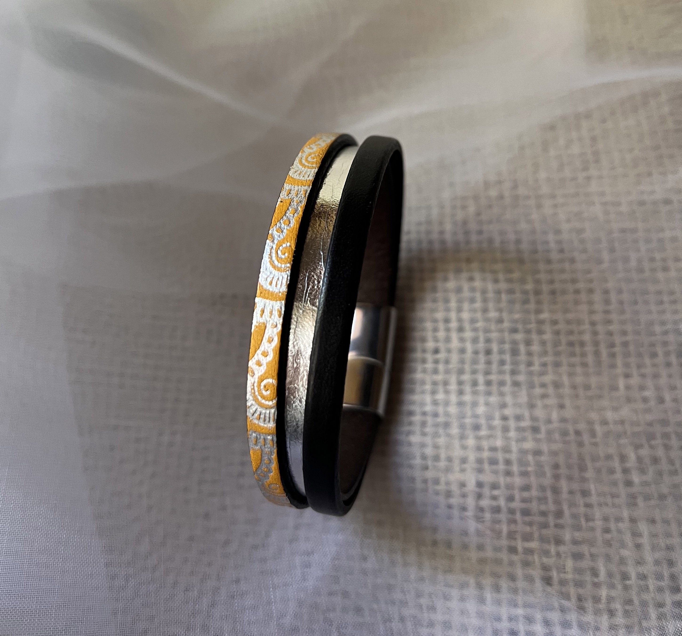 Bracelet manchette femme aux 3 cuirs orange argenté  fermoir à extension