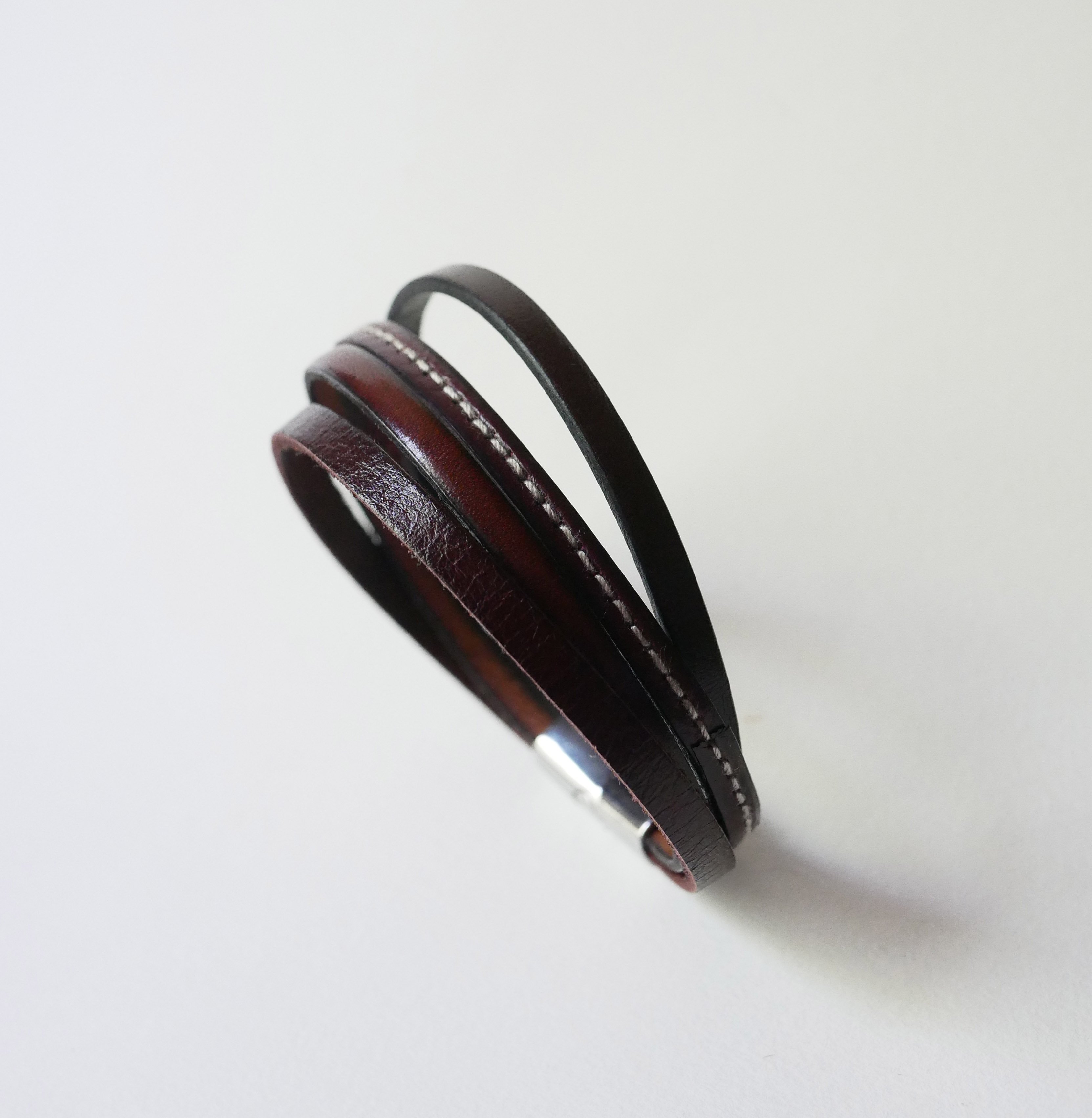 Pulseira de punho em pele castanha para homem