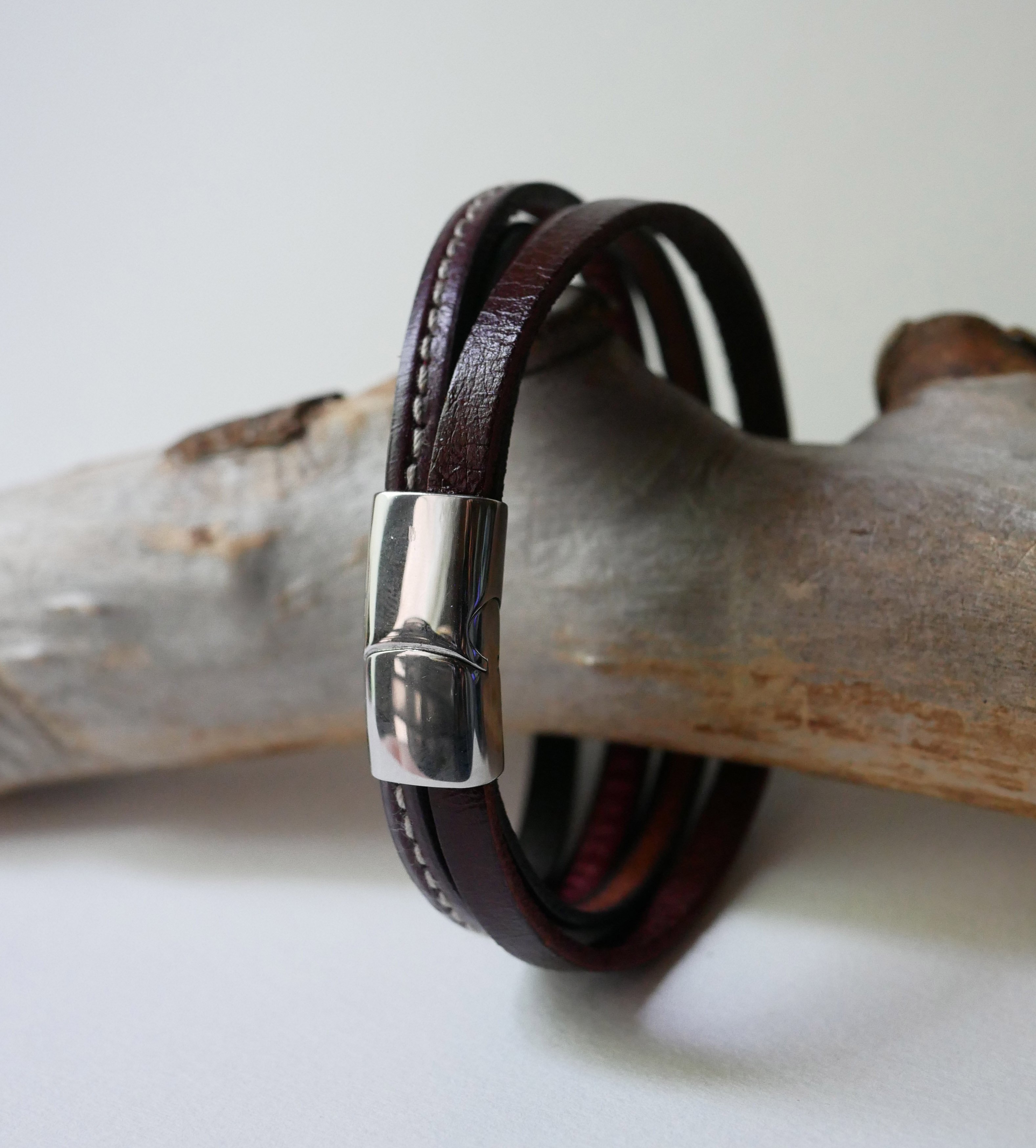 Pulseira de punho em pele castanha para homem