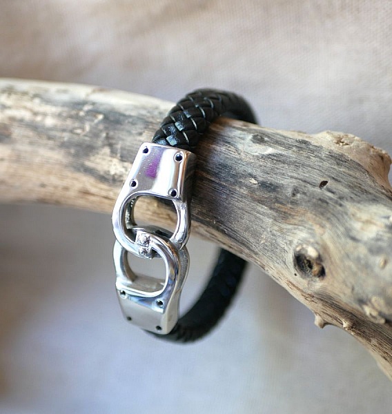 Pulseira de couro tran&ccedil;ado cor e tamanho de bracelete &agrave; sua escolha