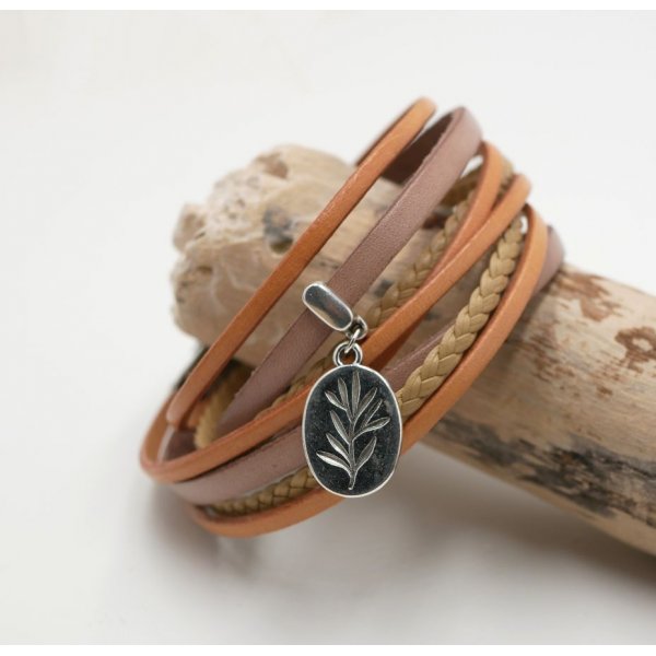 Pulseira multi-couro personaliz&aacute;vel com pingente bege 