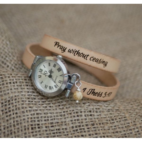 Rel&oacute;gio pulseira em pele 2 voltas personaliz&aacute;vel com mostrador em prata