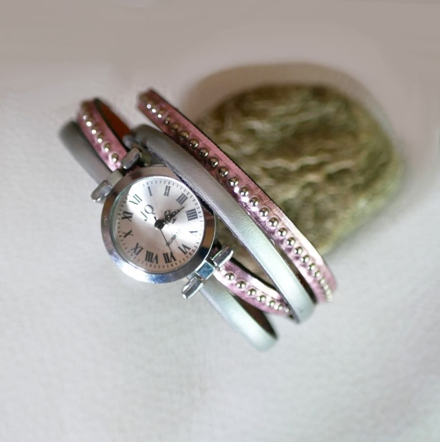 Relógio com pulseira dupla de couro metálico cor-de-rosa para personalizar 