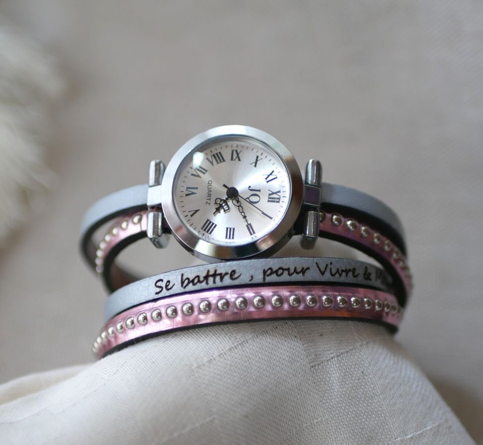 Relógio com pulseira dupla de couro metálico cor-de-rosa para personalizar 