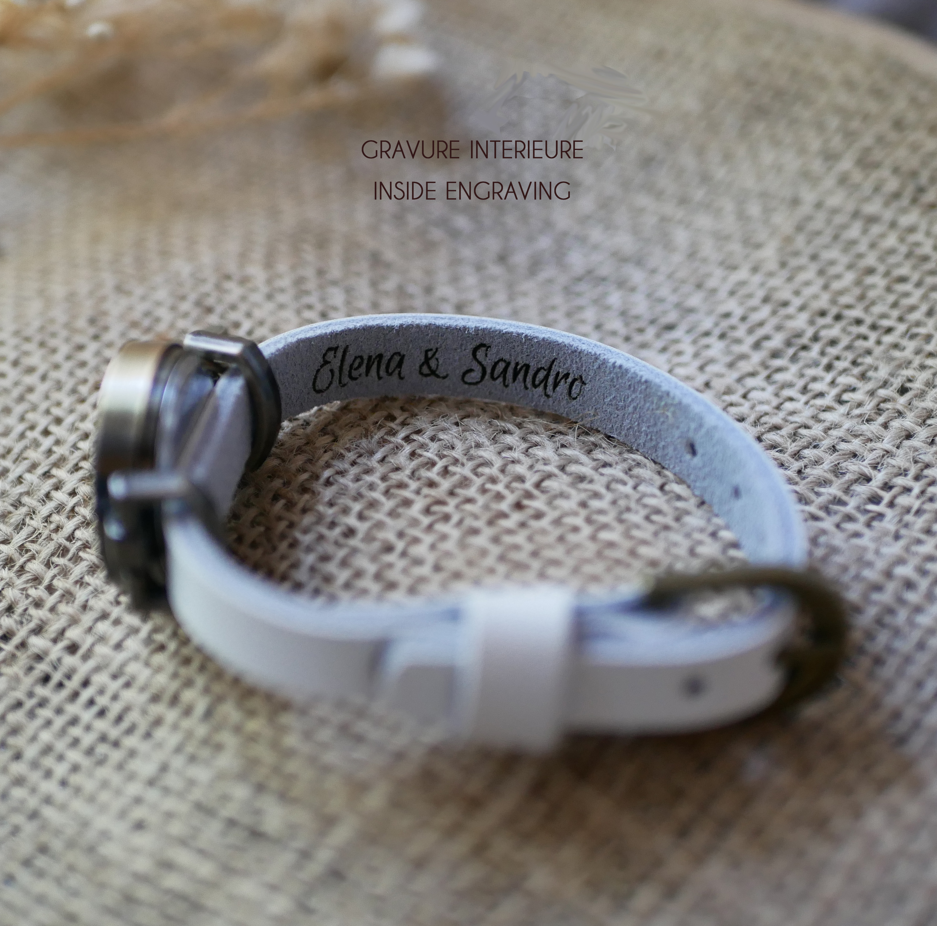 Relógio pulseira em pele, totalmente personalizável 