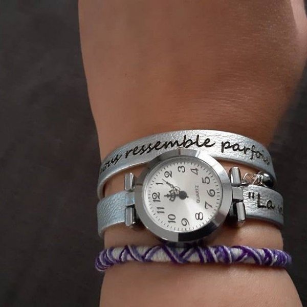 Relógio pulseira em pele 2 voltas personalizável com mostrador em prata
