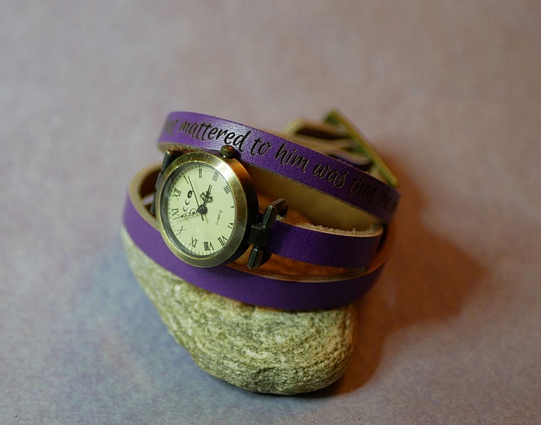 Rel&oacute;gio pulseira em pele 3 voltas personaliz&aacute;vel