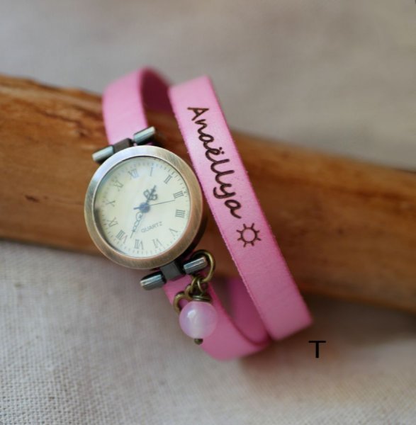 Rel&oacute;gio bracelete de couro bronze 2 voltas fecho ajust&aacute;vel