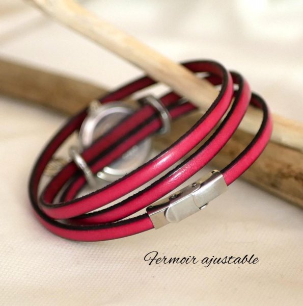 Rel&oacute;gio para personalizar com uma al&ccedil;a de couro, 3 voltas, mostrador prateado com pingente 