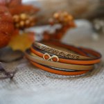 Prenda para a mãe pulseira dourada com o símbolo do infinito em 2 peles para personalizar  