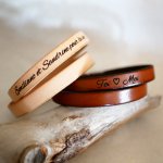 Pulseira de couro para homens com dois pulsos, personalizável por gravação