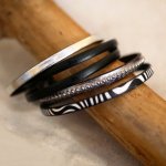 Conjunto de tiras de couro para serem personalizadas em preto e prata