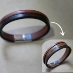 Pulseira de couro bicolor para homem com mensagem gravada oculta