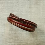 Pulseira de punho em pele castanha para homem