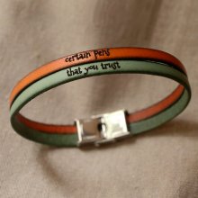 Pulseira duo em pele para homem personalizável com gravação