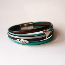 Pulseira de punho em turquesa e couro castanho com 2 argolas prateadas