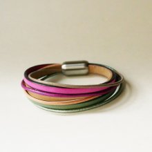 Pulseira de punho multi-couro para mulher em tons de primavera