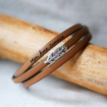 Pulseira de couro boémio para mulheres com desenho de penas, 3 voltas, personalizável