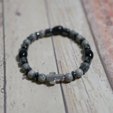 Pulseira masculina em cruz, hematite e pérolas cinzentas