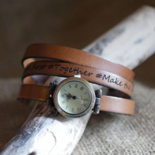 Relógio triplo turístico personalizável com mostrador em bronze 