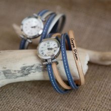 Relógio com correia dupla de couro com costura azul e uma segunda cor à sua escolha para ser personalizado 